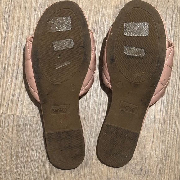 Bamboo Women's Blush Quilted Slippers - Picture 2 of 2